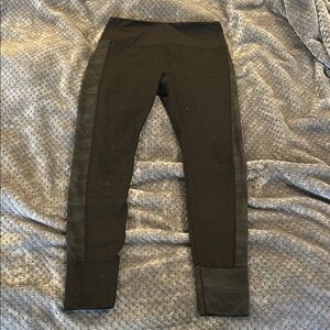 GC Vuori Black Leggings with Grey Camo Side Panels SzS